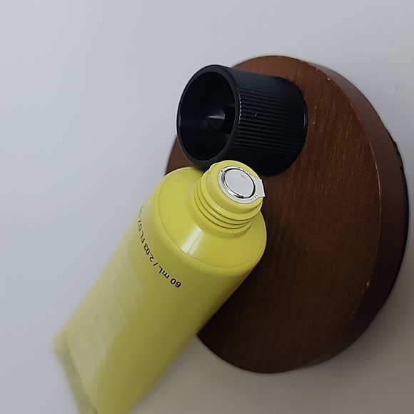 NudeStix Lemon-Acid Detox & Glow Micro-Peel - Picture 7 of 7